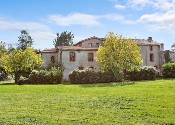 Le Gaumier بيت للعطل Cugand